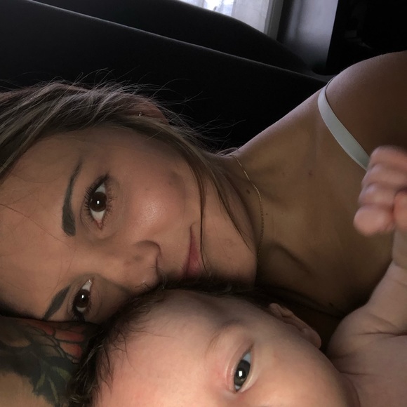 Meet your Posher, Lynelle - Picture 1 of 1